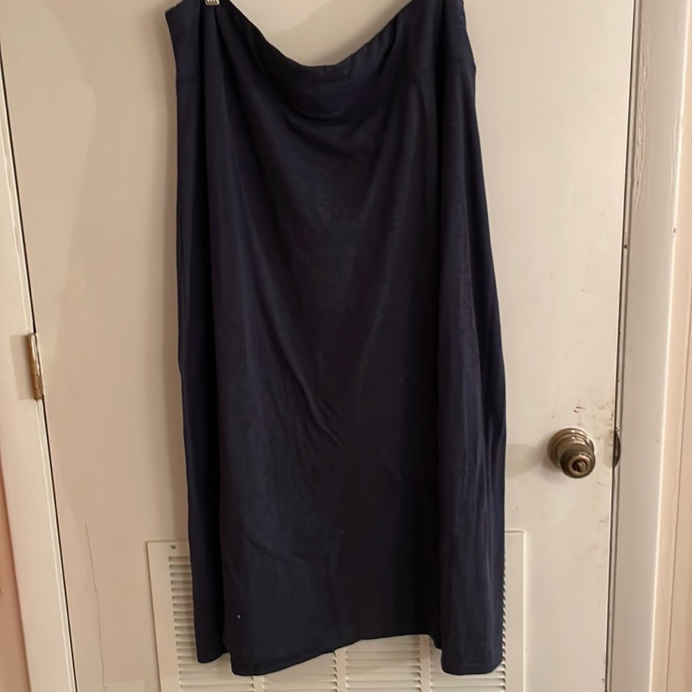 Maxi skirt. Navy
